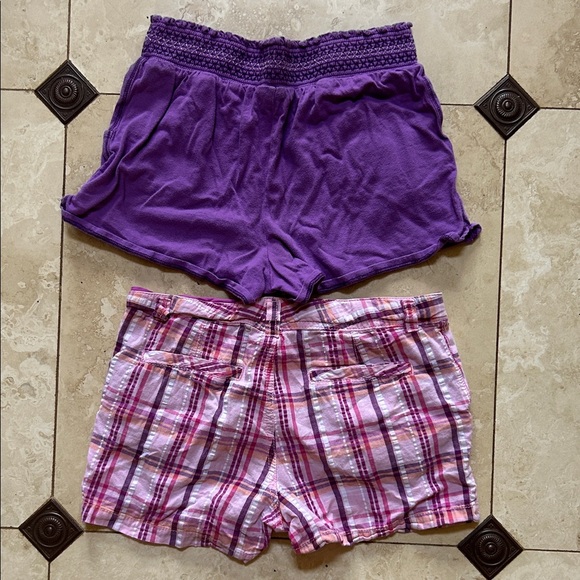 Bundle Plaid and Solid Purple Kid's Shorts Set - Picture 4 of 4